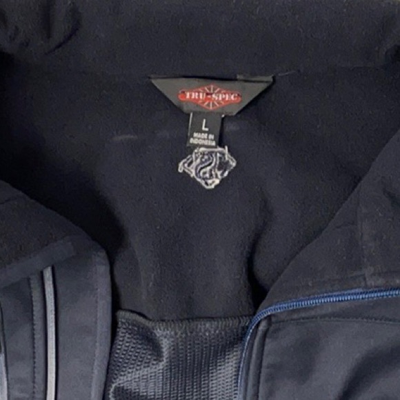 Tru-Spec LE Soft-shell Jacket-Police Jacket - Picture 3 of 16